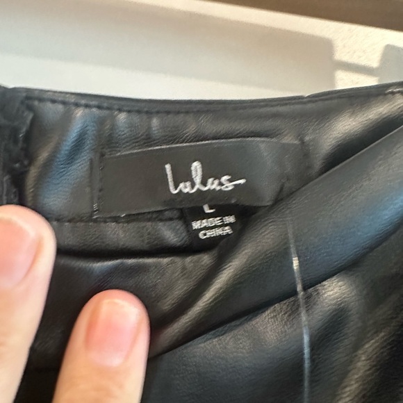 Lulus Black skirt - Picture 2 of 3